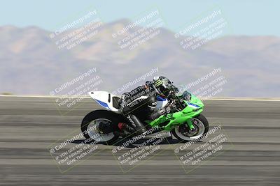 media/May-10-2025-Race Pace (Sat) [[db32fef2da]]/Vested/3-Bowl Set 1 (9am)/